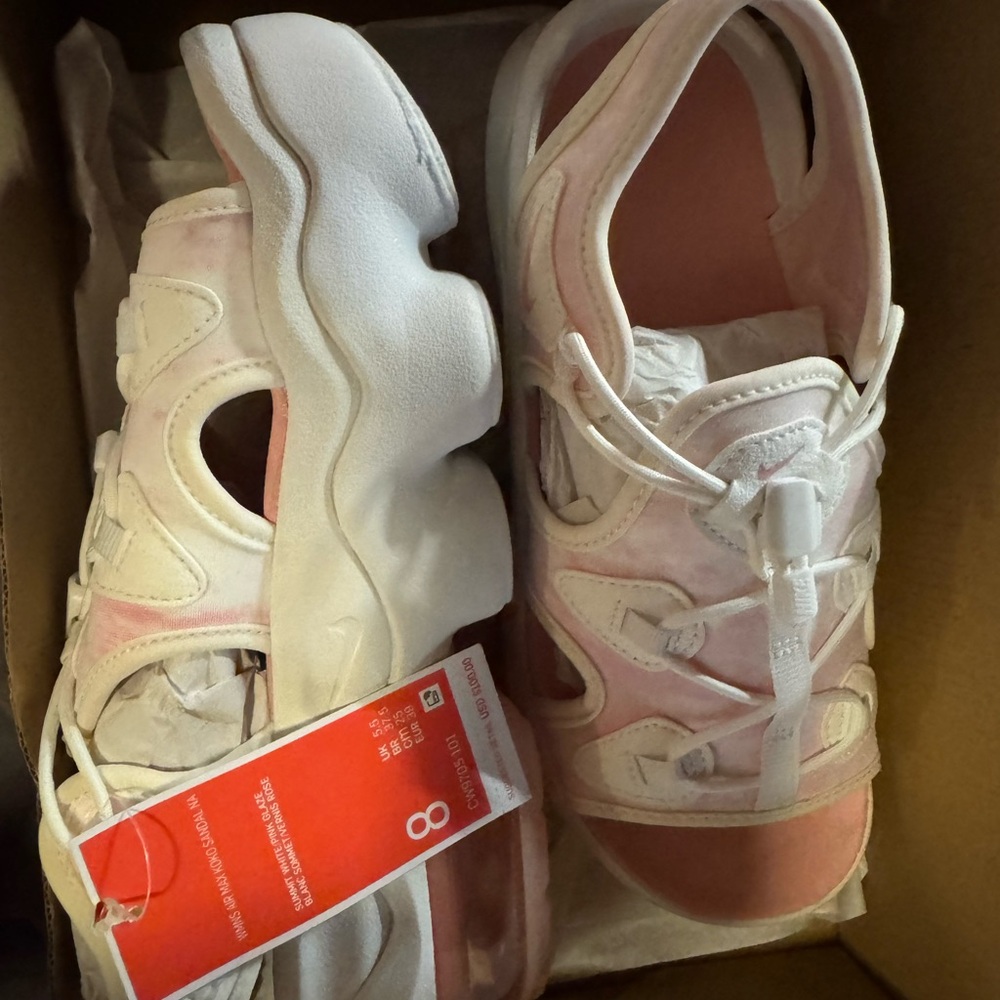 Nike Women's Pink and White Sandals